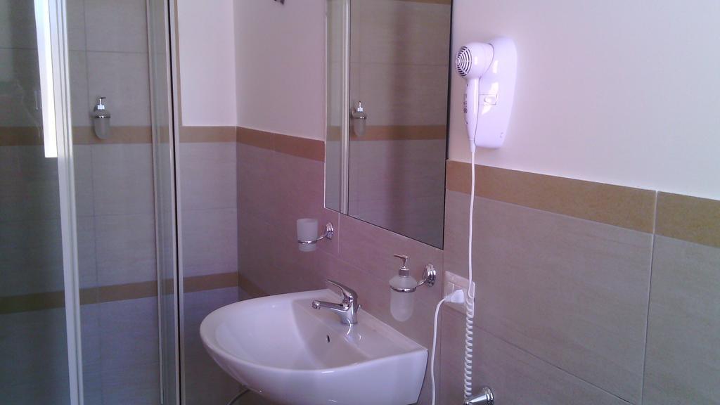Apartamento Aquilone Castelluzzo Habitación foto